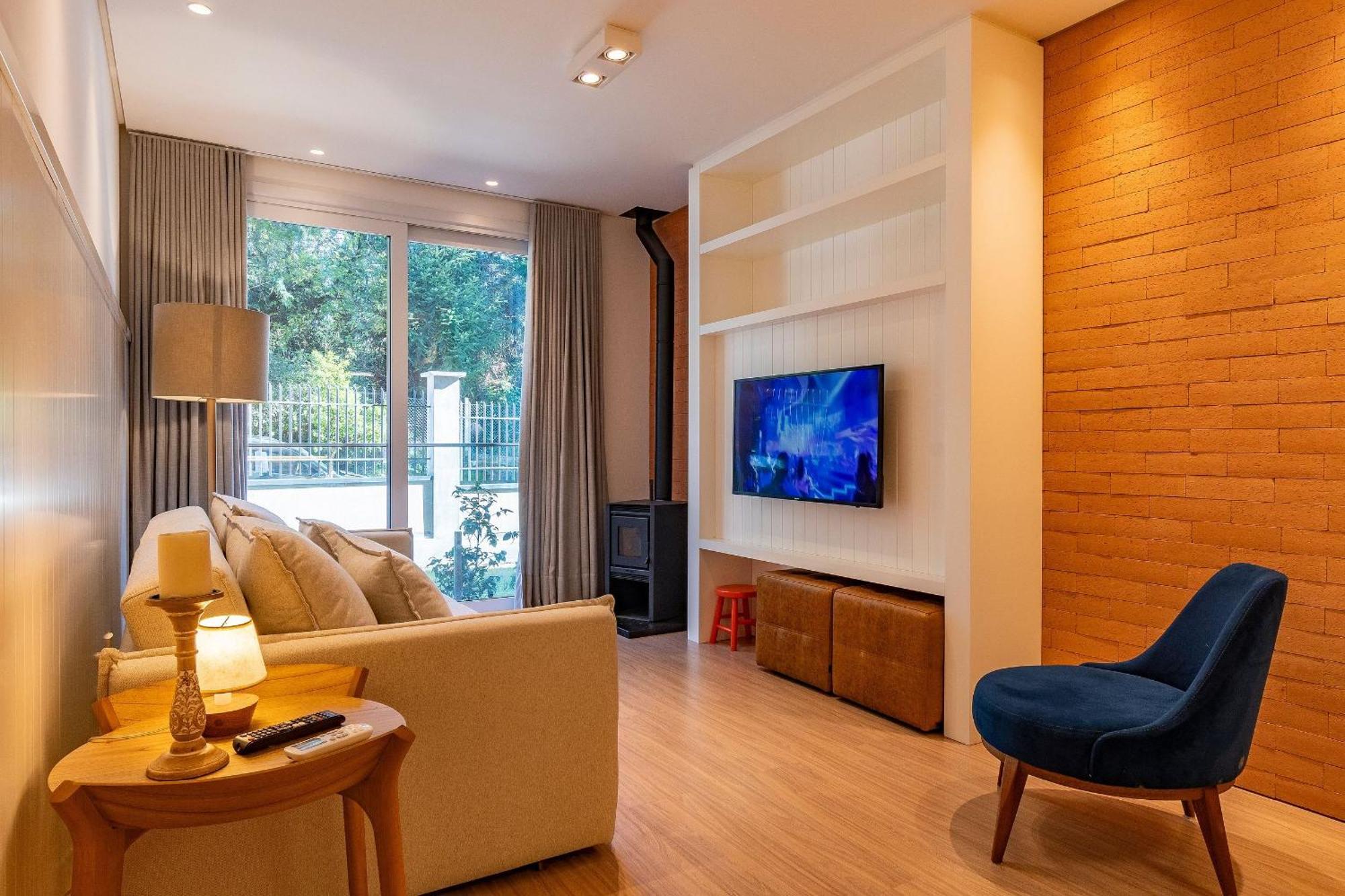 Rosa Edificio Bellagio Canela Com Infraestrutura Completa Apartment Exterior foto