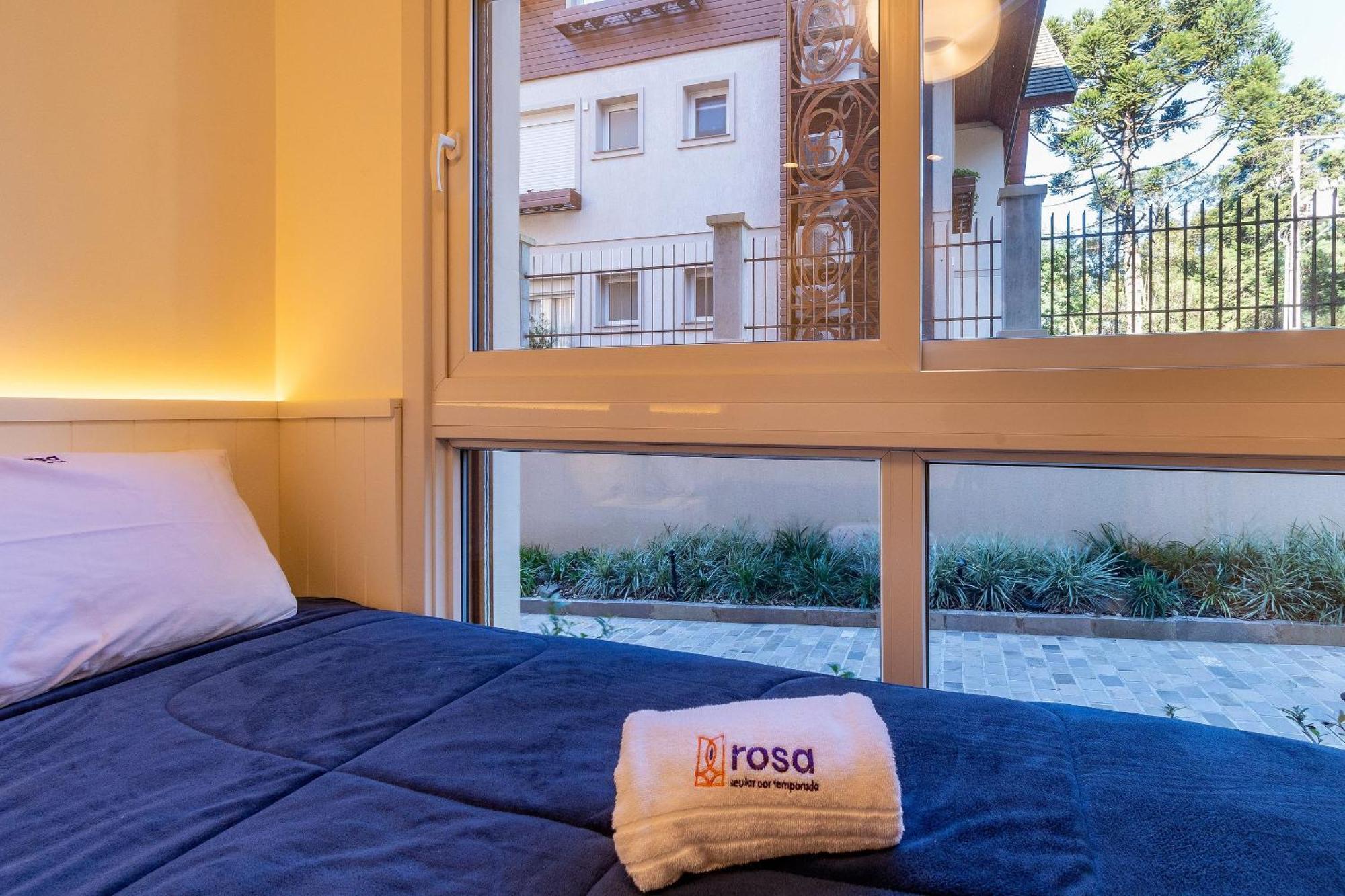Rosa Edificio Bellagio Canela Com Infraestrutura Completa Apartment Exterior foto